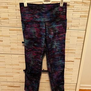 Athleta rainbow space dye XS 7/8